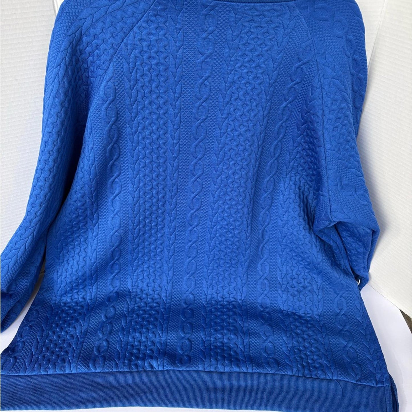 Elegant Blue Textured Knit Sweater