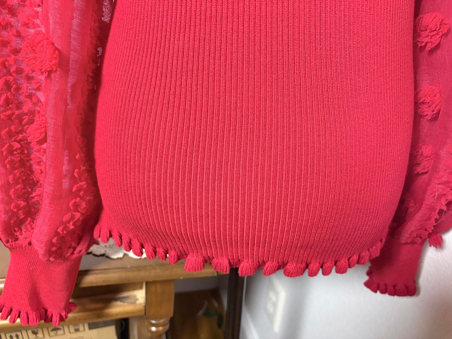 Romantic Textured Sleeve Sweater Top by EST. 1946 – XL