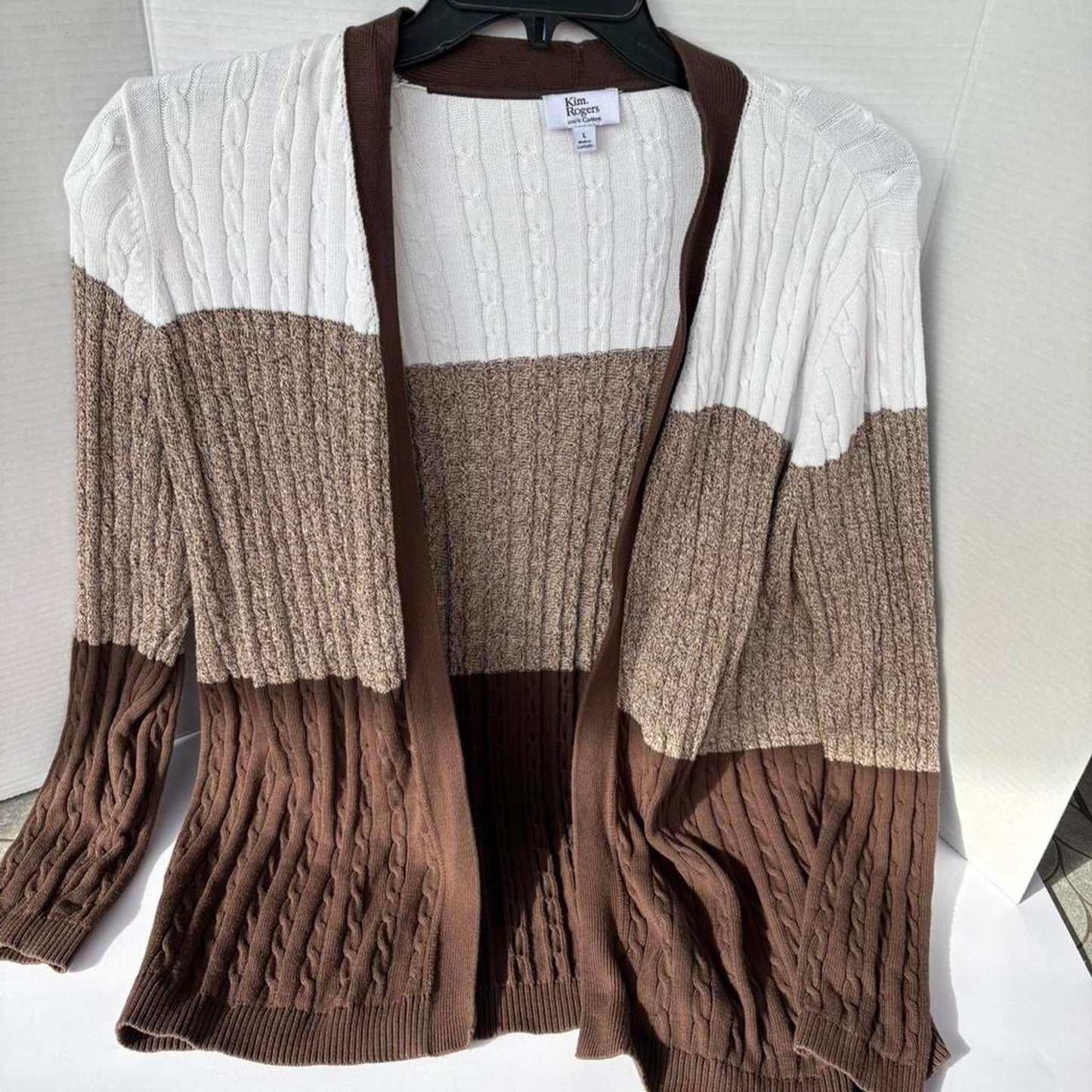Kim Rogers women’s cardigan sweater in size Large