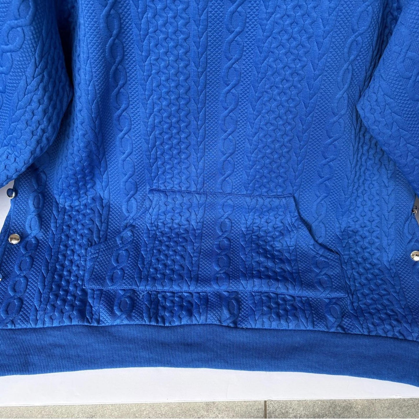 Elegant Blue Textured Knit Sweater