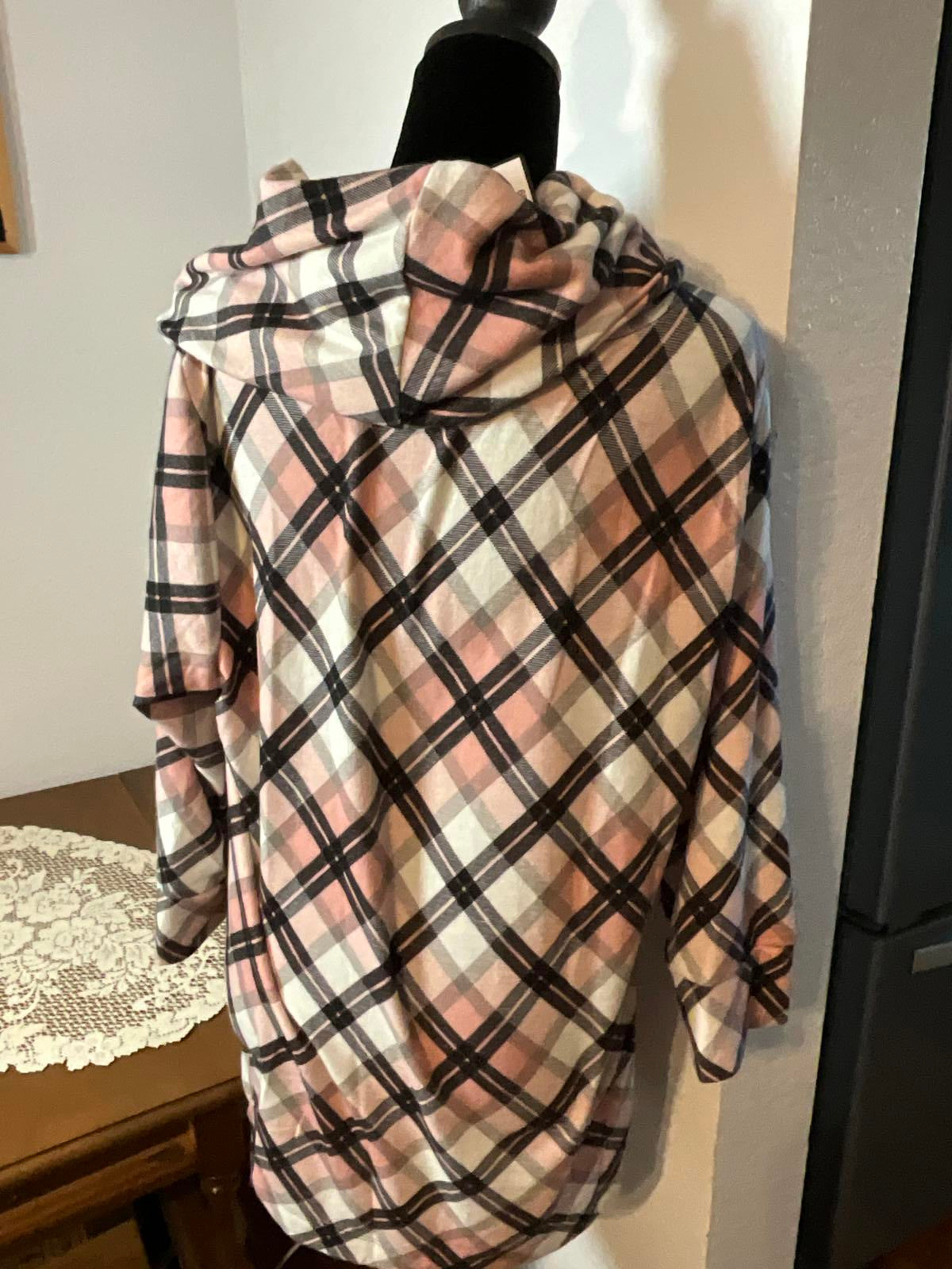 NWT Robert Louis XL Plaid Button-Accent Poncho Cape with Cowl Neck