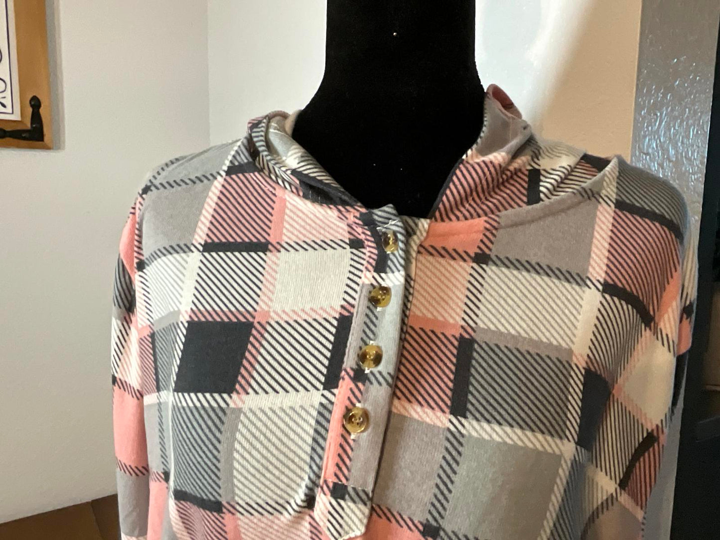 Cozy Robert Louis XL Plaid Hooded Pullover with Button Detail and Front Pocket