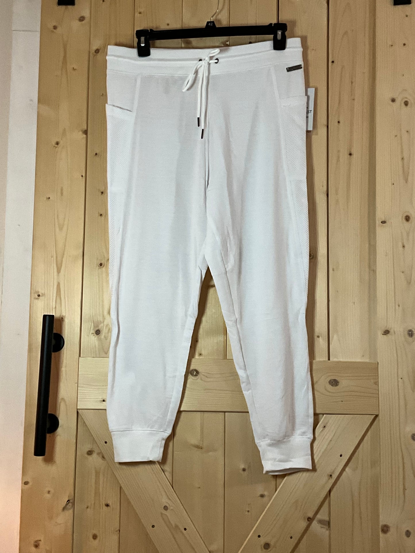 NWT Nine West XL white jogger