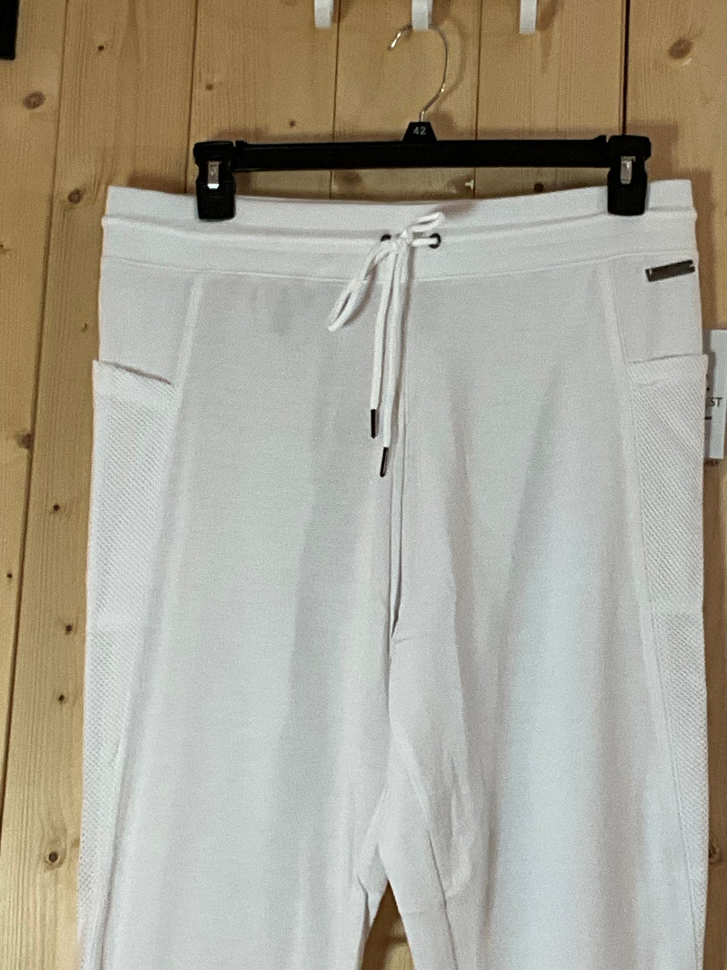 NWT Nine West XL white jogger