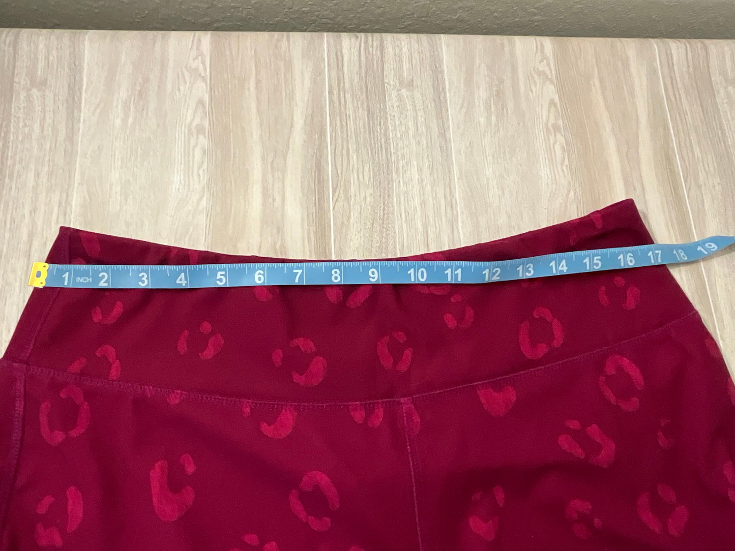 Zelos XL Wine Berry Athletic Leggings with Subtle Animal Print Pattern