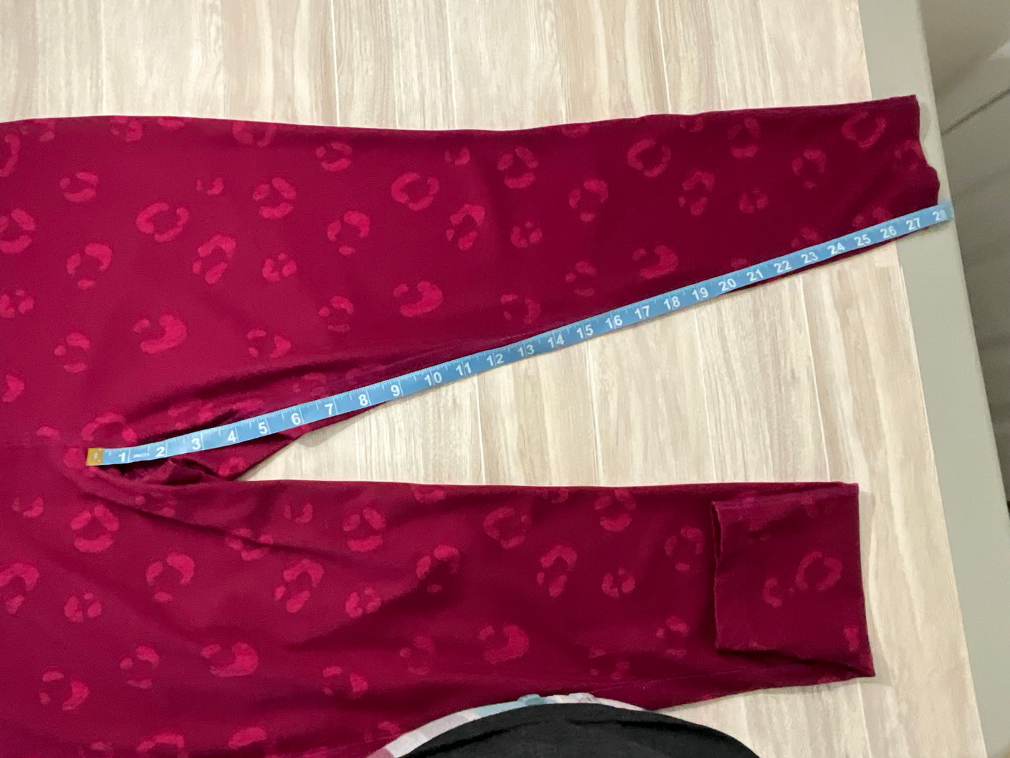 Zelos XL Wine Berry Athletic Leggings with Subtle Animal Print Pattern