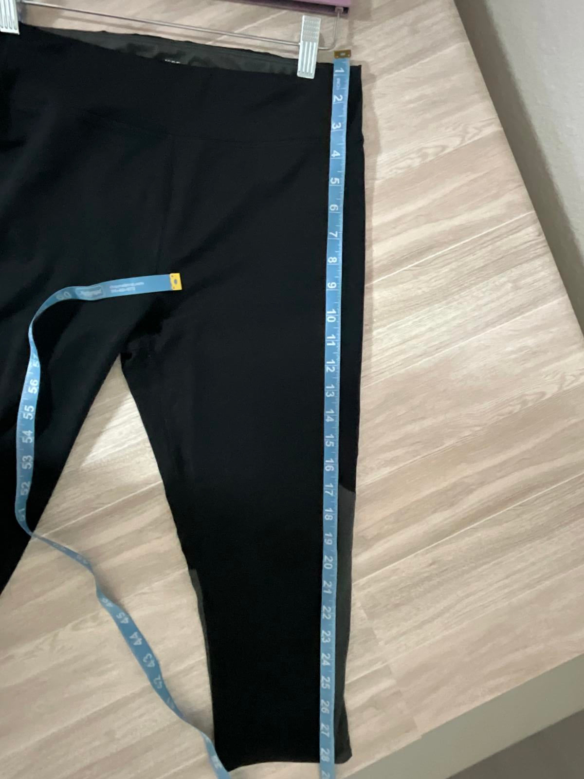 Under Armour Black Medium Compression Leggings Cropped For Athletic Gym Workout