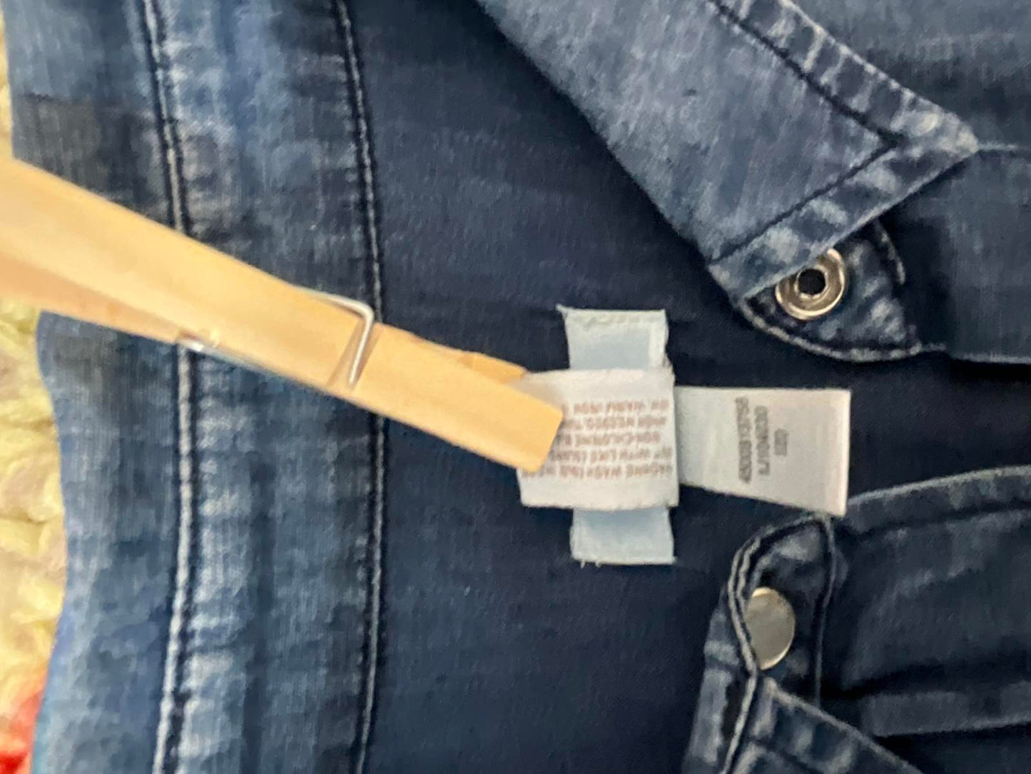 Chicos Denim Shacket Size 1 Indigo Wash Button Down Shirt Jacket