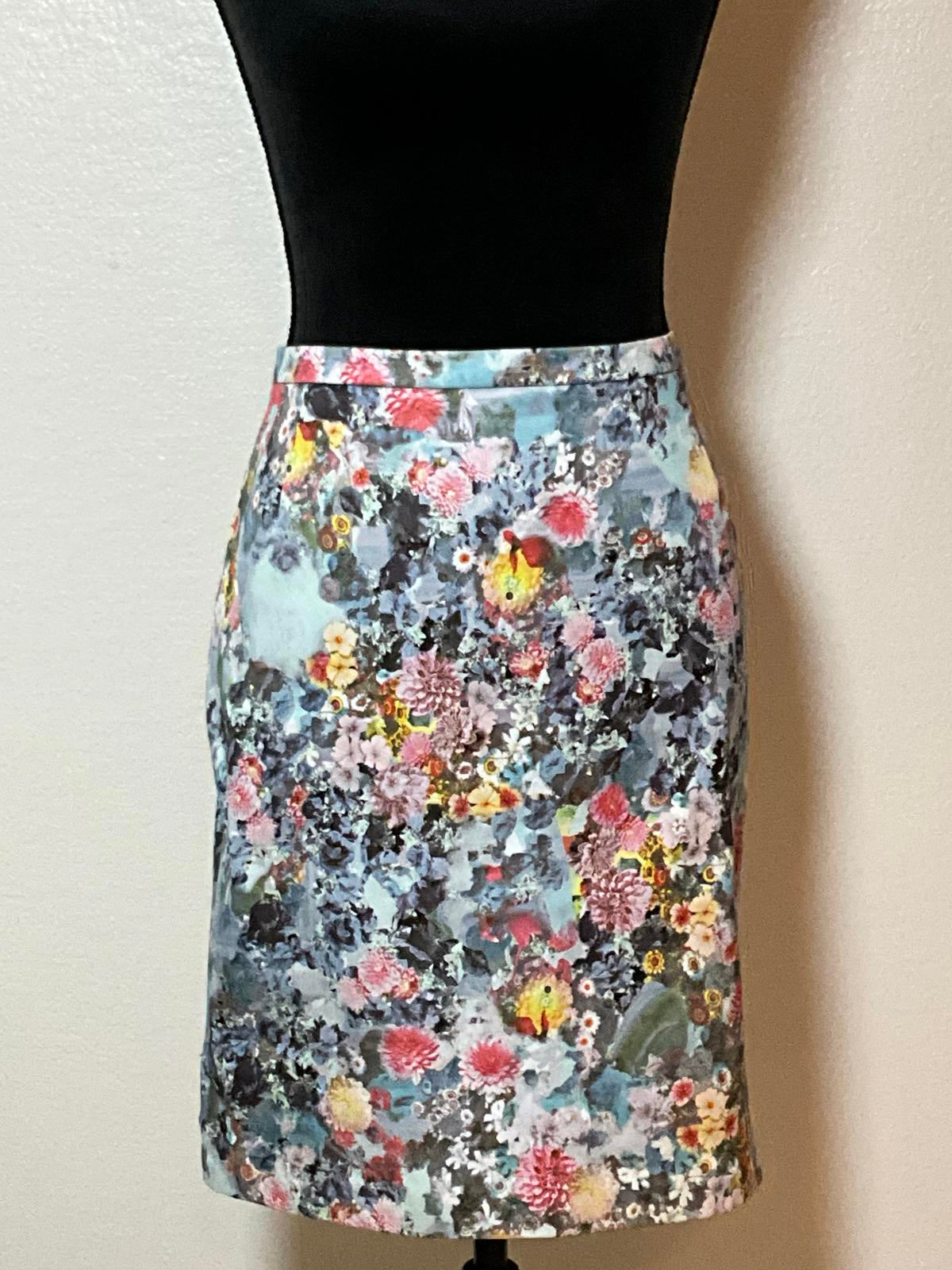 HM Multicolor Floral Skirt Silky Lined Knee Length Size 12 Back Zipper