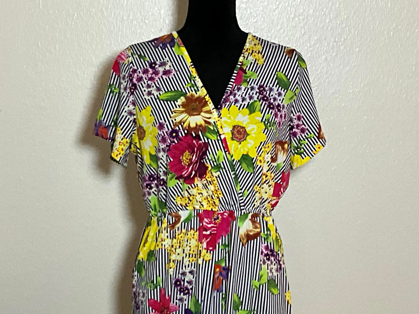 Me 2 Magic Jumpsuit Large Floral Stripe Mixed Print Wide Leg Sleeveless Boho