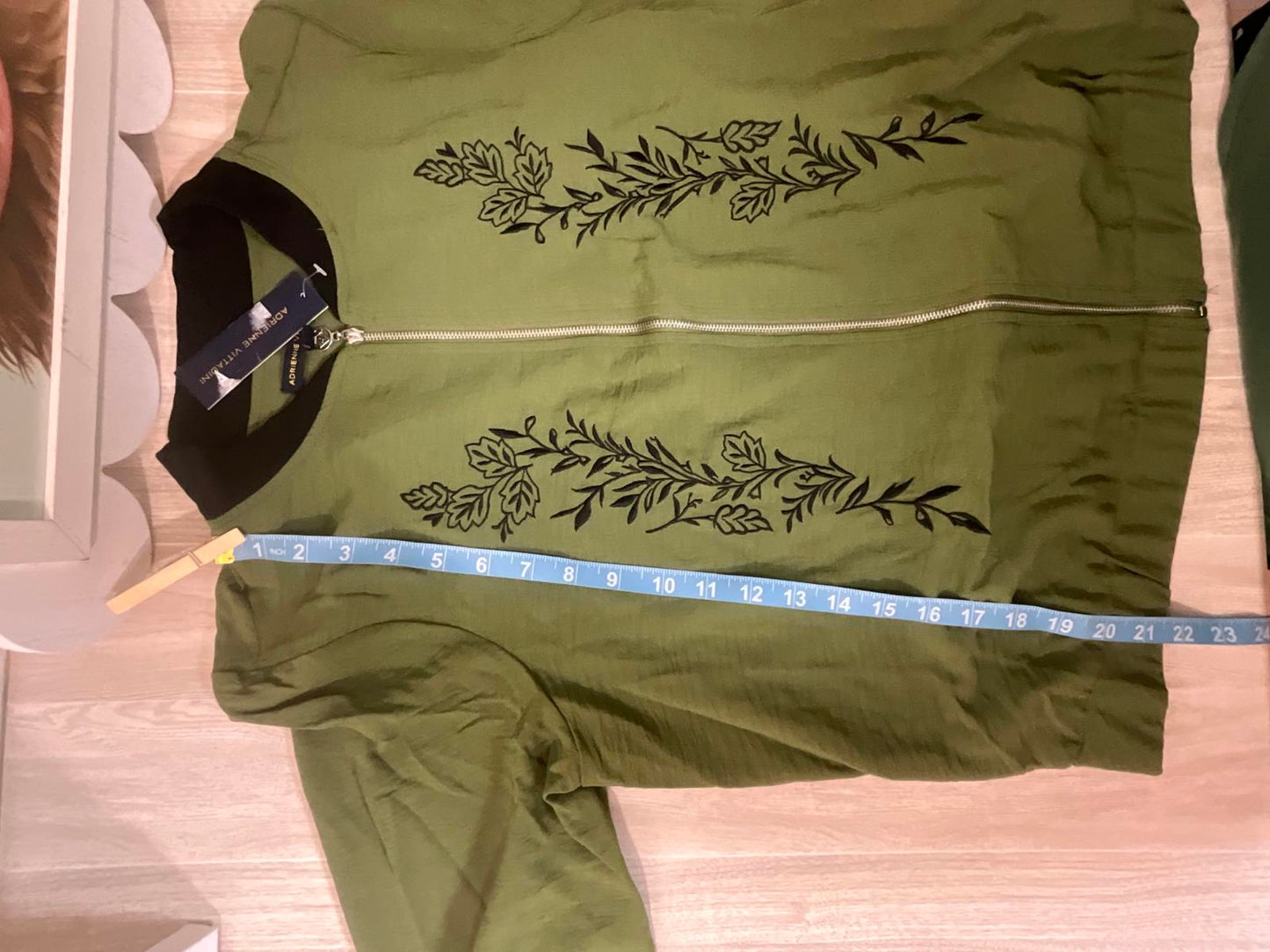 Adrienne Vittadini Olive Green Embroidered Full Zip Bomber Jacket Large L