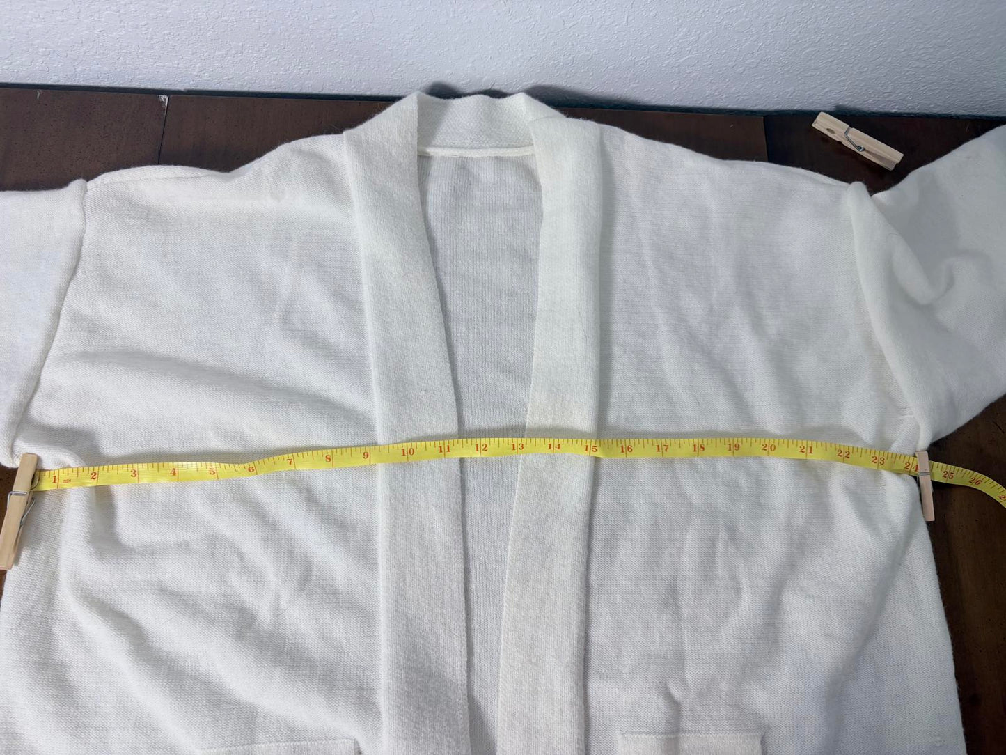 Soft, Cozy White Open Front Knit Cardigan with Pockets Women’s Size XXL