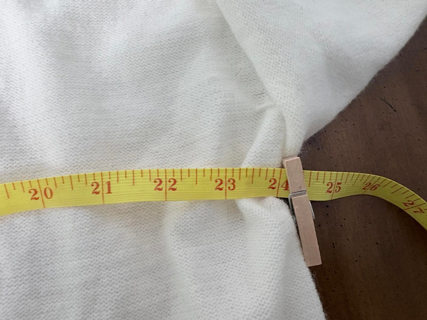 Soft, Cozy White Open Front Knit Cardigan with Pockets Women’s Size XXL